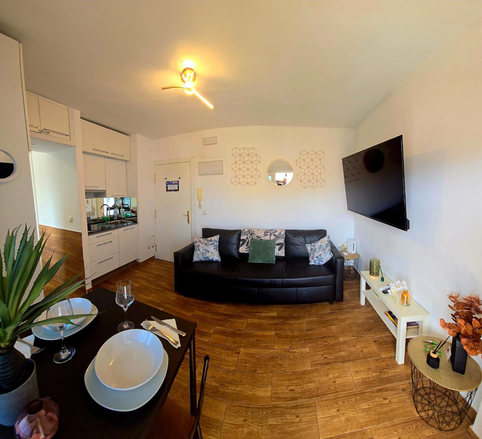 Bellevue Sea View Apartment By Namaste Elite Торемолинос Екстериор снимка